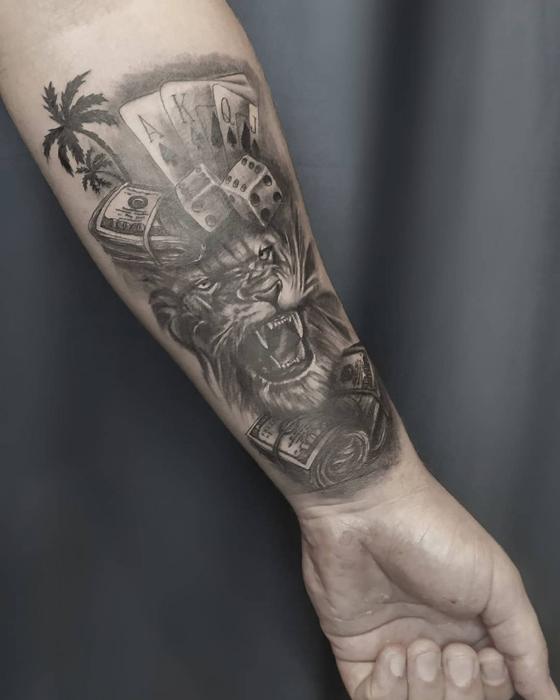 Pieniądze znak dolara mapa, photo - Tatuażysta Barb Tattoo