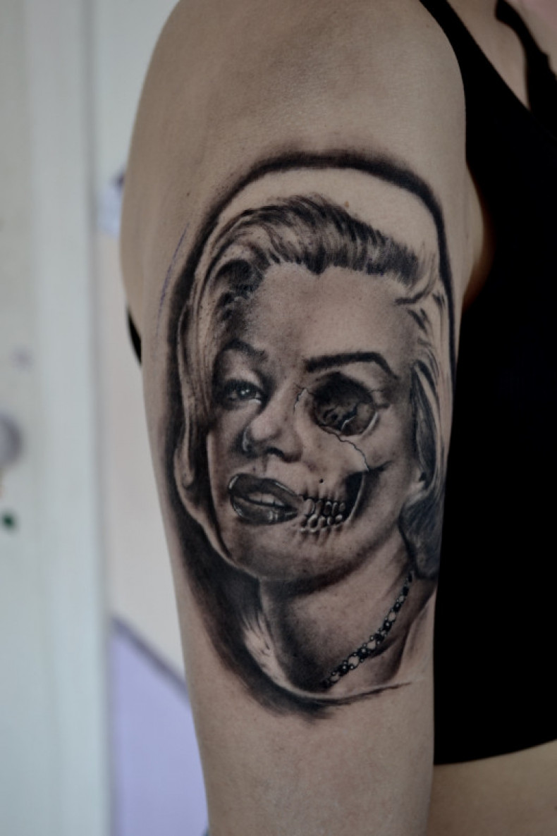 Marilyn Monroe, photo - Tattoo Master Barb Tattoo