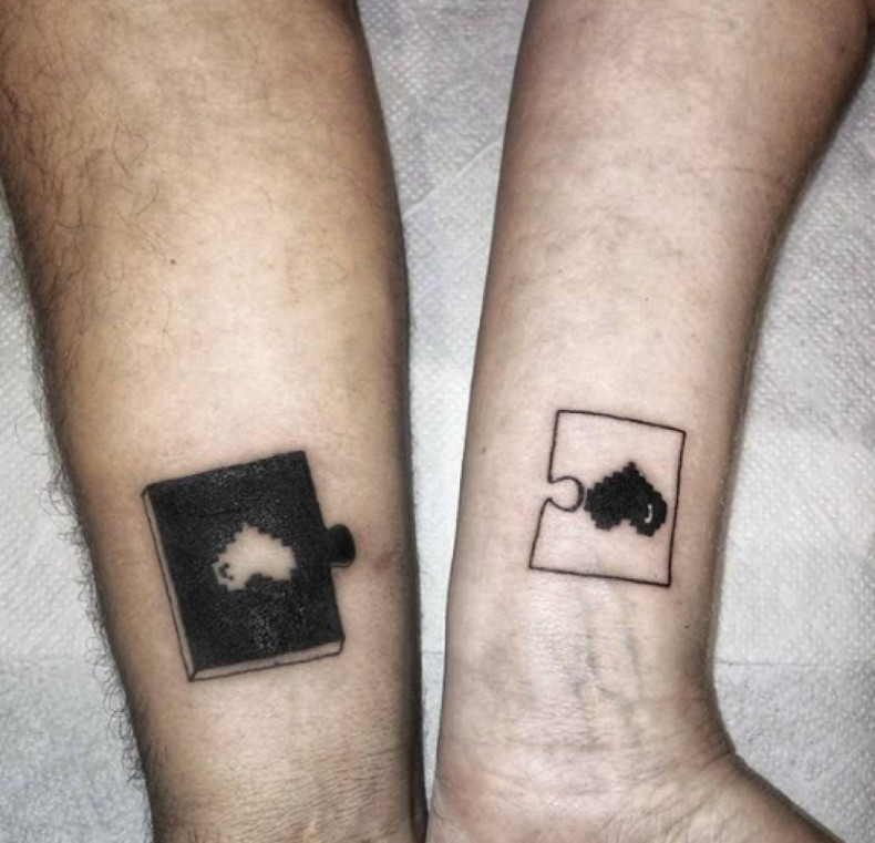 Puzzle couple, photo - Tattoo Master Barb Tattoo