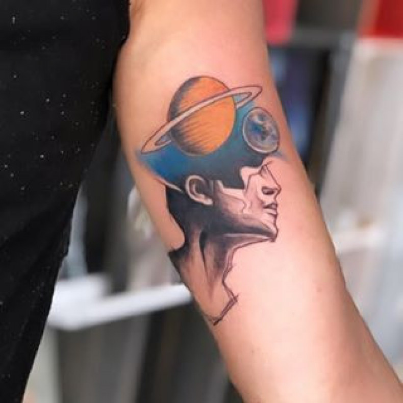 Planet, photo - Tattoo Master Barb Tattoo