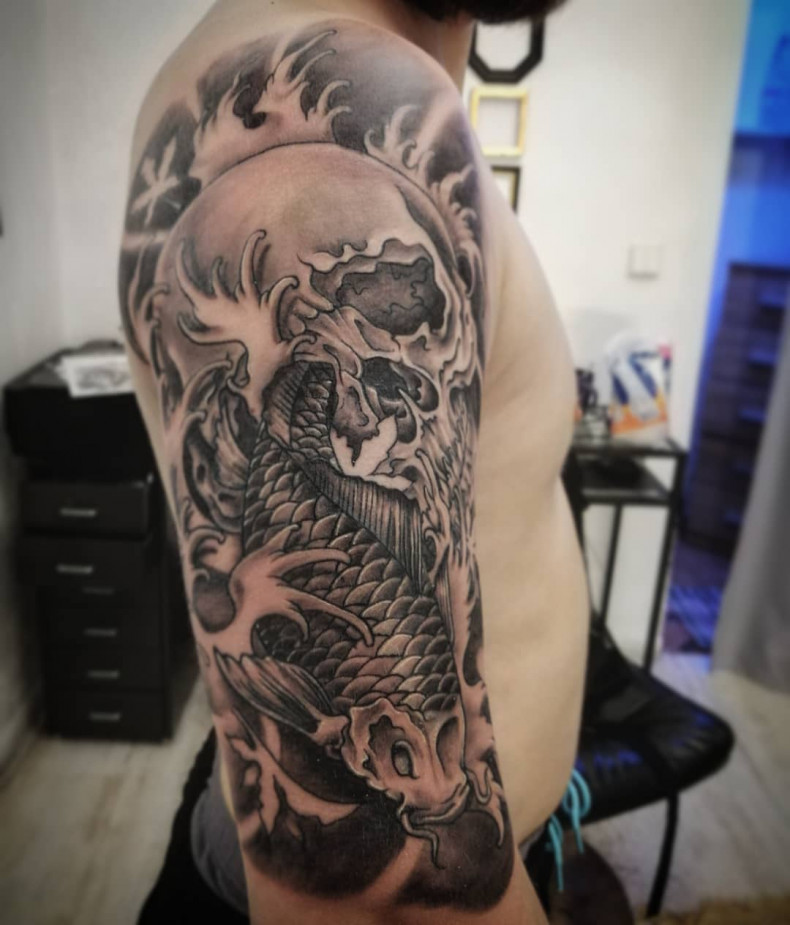 Карп, photo - Тату мастер Barb Tattoo