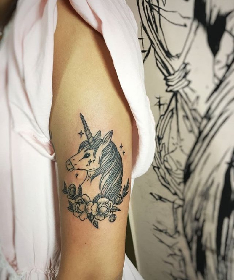 Jednorożec, photo - Tatuażysta Barb Tattoo