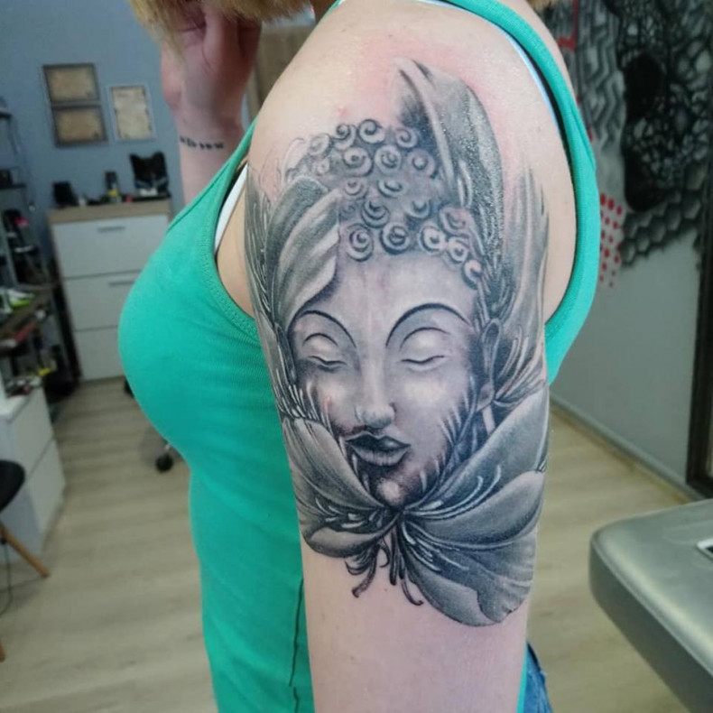 Budda, photo - Tatuażysta Barb Tattoo