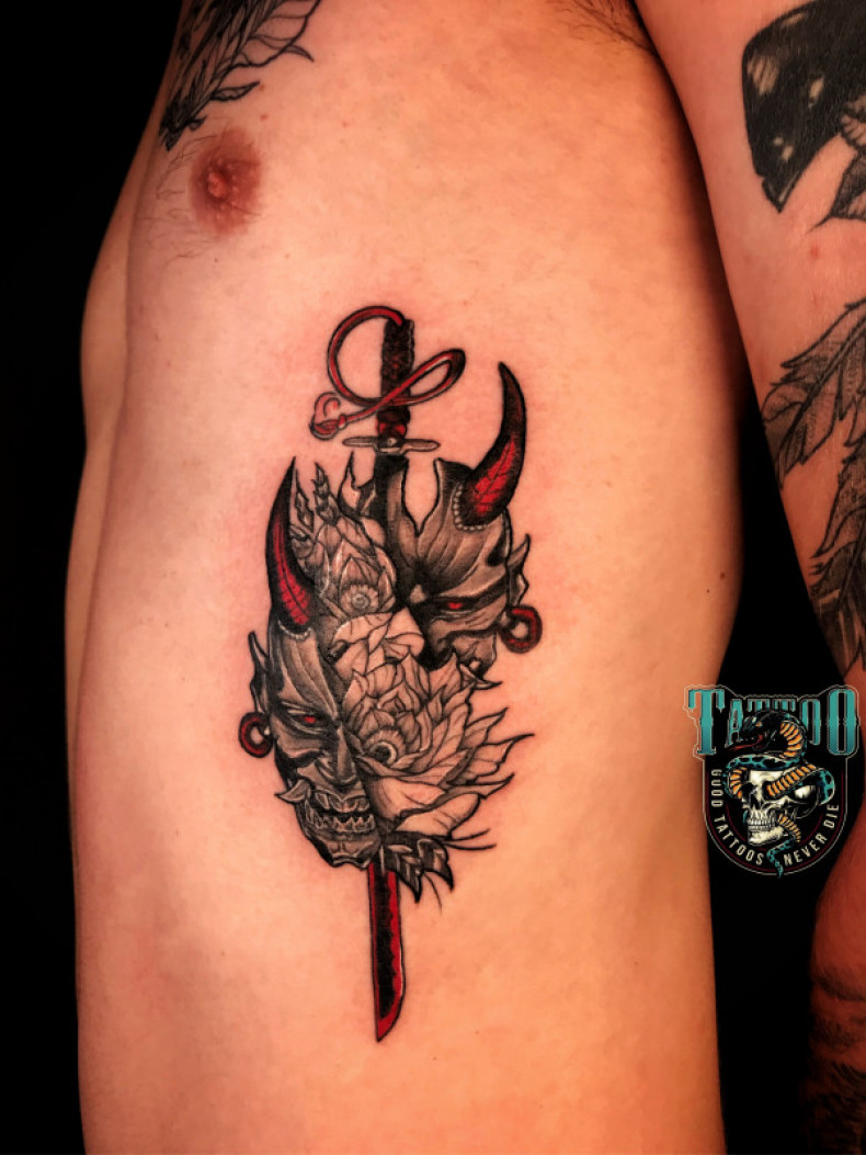 Demon katana, photo - Tattoo Master Barb Tattoo