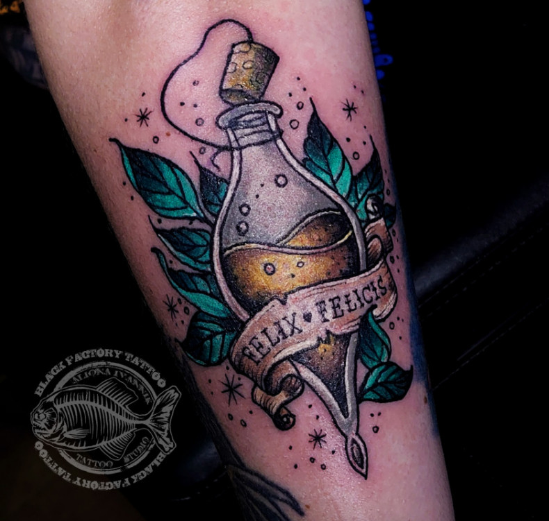 Bottle, photo - Tattoo Master Barb Tattoo