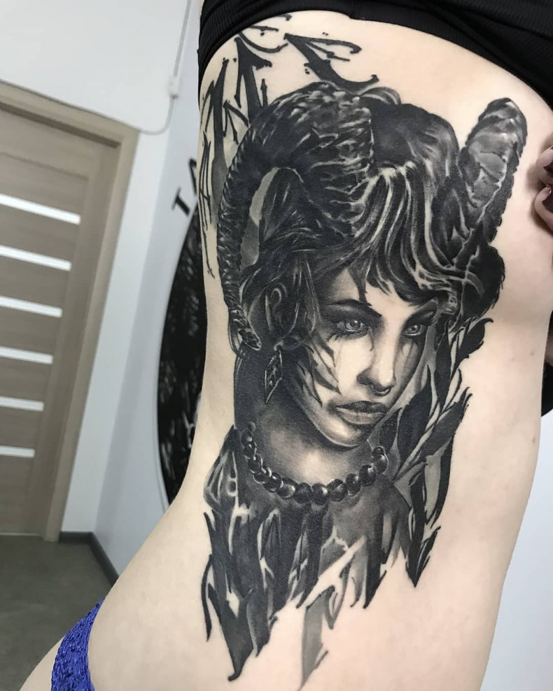 Więcej informacji na temat regulaminu funkcjonowania można uzyskać dzwoniąc, photo - Tatuażysta Barb Tattoo