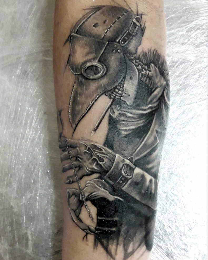 Plague doctor, photo - Tattoo Master Barb Tattoo