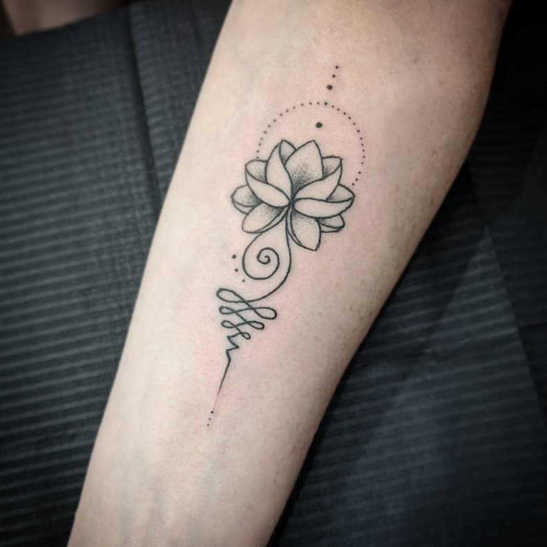 Nuda, photo - Tatuażysta Barb Tattoo