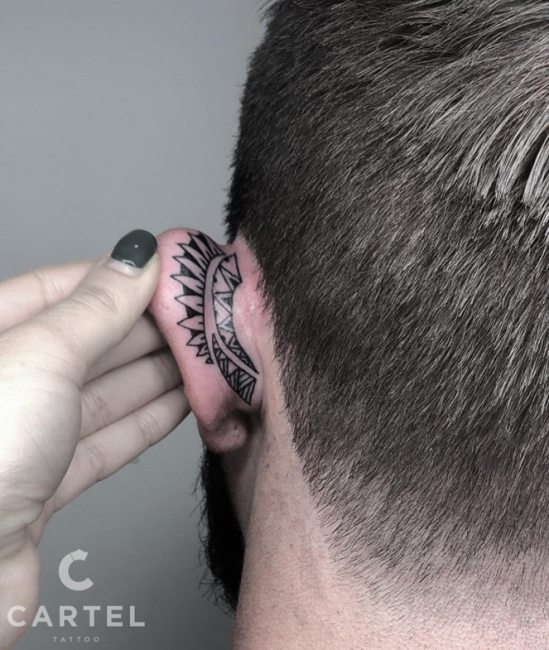 Ear, photo - Tattoo Master Barb Tattoo