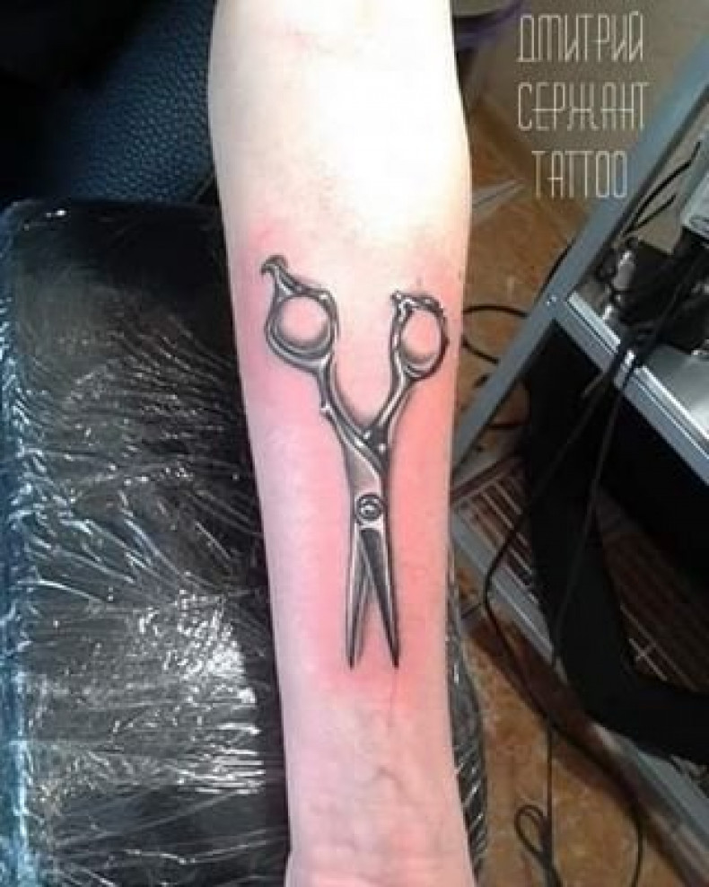 Scissors, photo - Tattoo Master Barb Tattoo