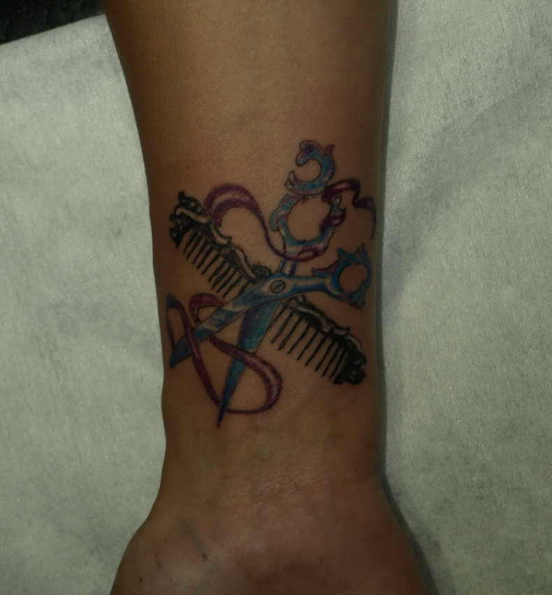 Scissors, photo - Tattoo Master Barb Tattoo