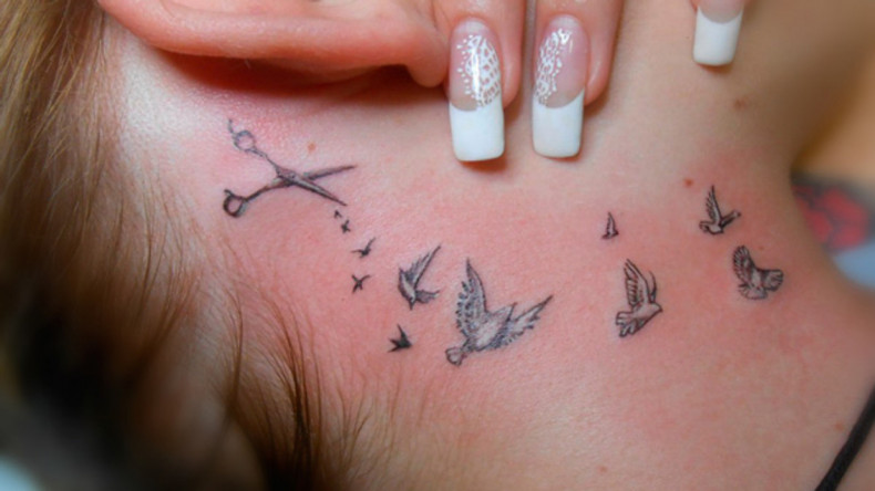 Tattoo miniature birds, photo - Tattoo Master Barb Tattoo