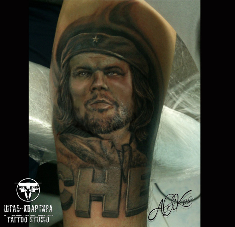 Che Guevara, photo - Tattoo Master Barb Tattoo