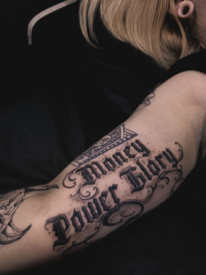 Lettering, photo - Tattoo Master Barb Tattoo