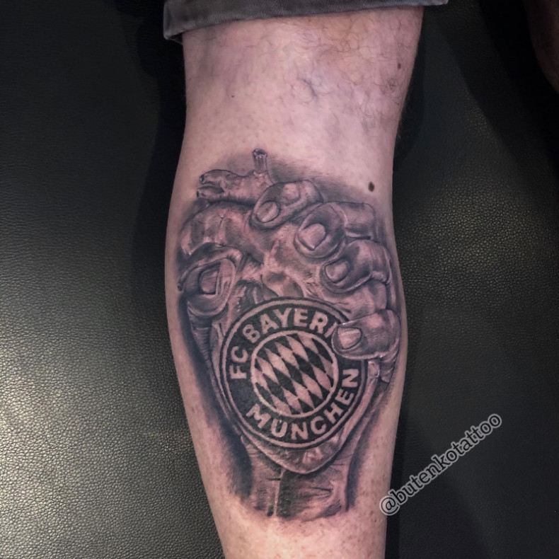 Fußball, photo - Tattoo-Meister Barb Tattoo