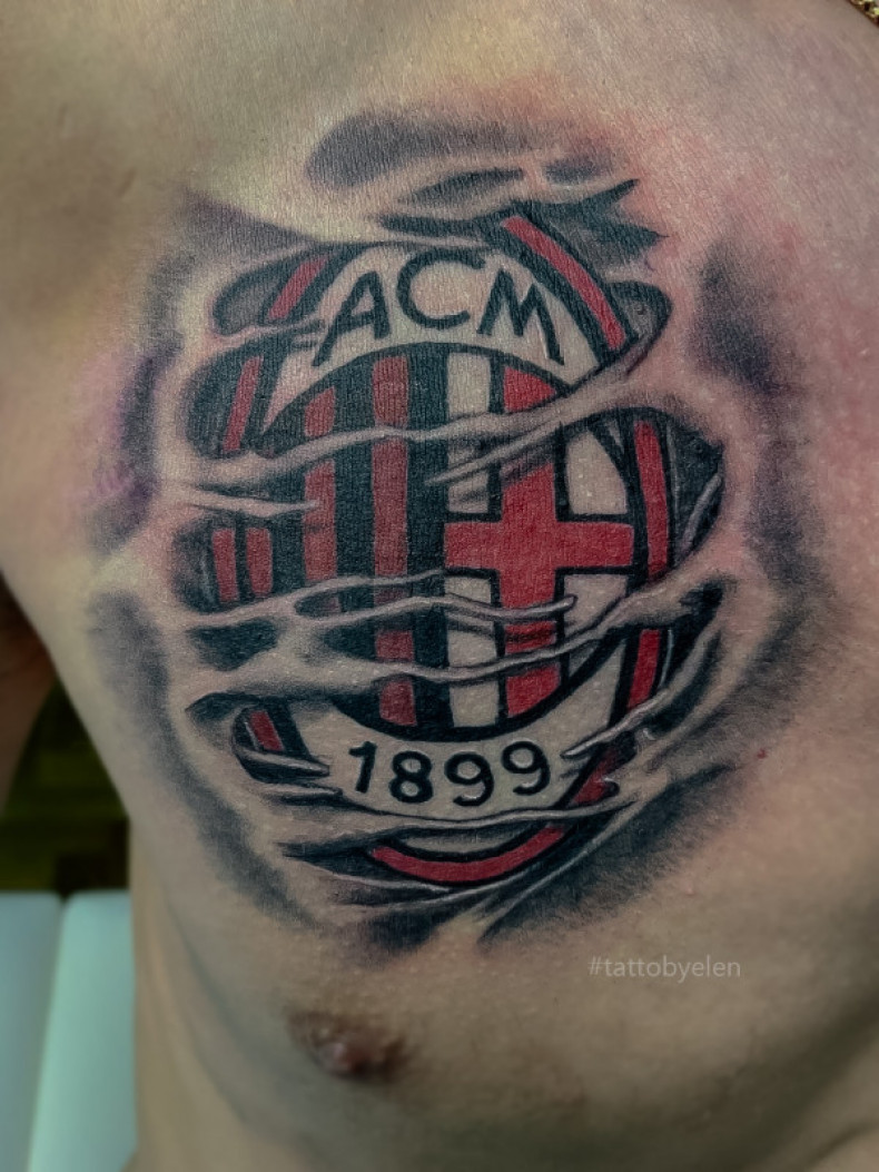 Football theme, photo - Tattoo Master Barb Tattoo