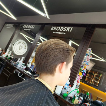 Strzyżenie dziecięce dla chłopców - BRODSKI Warszawa Wilanow
