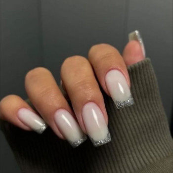 Наращивание ногтей
                    Мастер маникюра Ольга Белая Астана