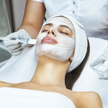 Массаж лица. Эстетическая косметология.
                    Массажист Светлана Митина Саратов