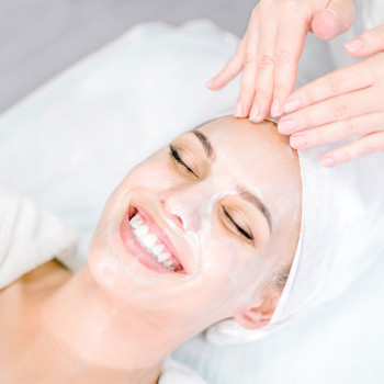 Массаж лица. Эстетическая косметология.
                    Массажист Светлана Митина Саратов