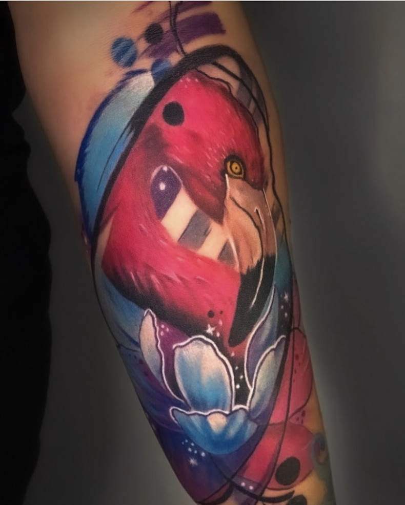 Arm flamingo colorful, photo - Tattoo Studio Atelier Jiyu