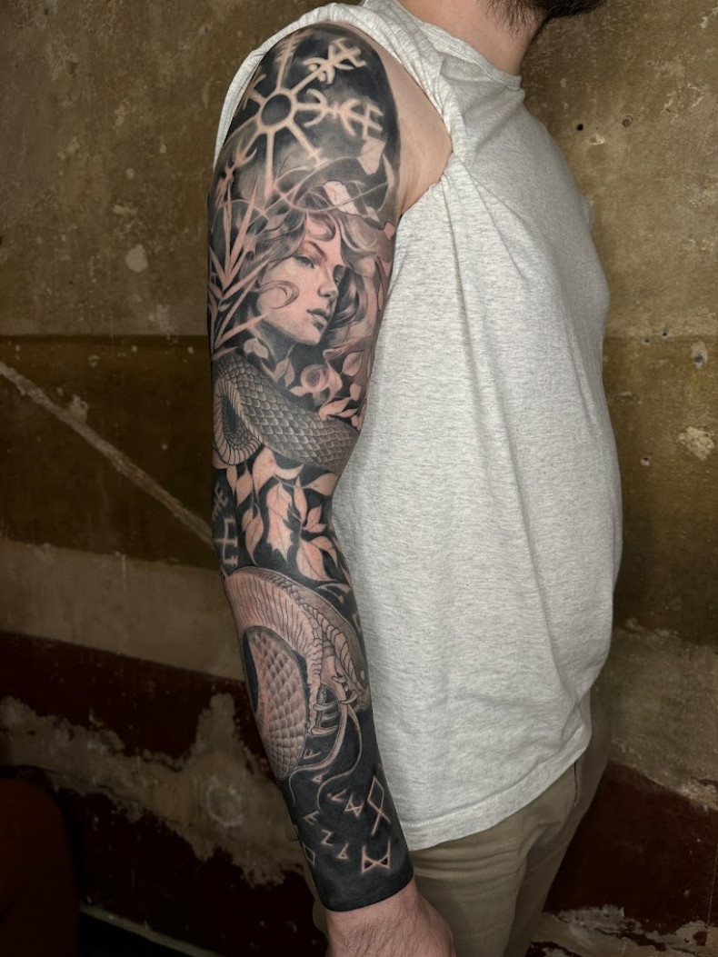 Männer mädchen Ärmel, photo - Tattoo-Studio Sect Tattoo