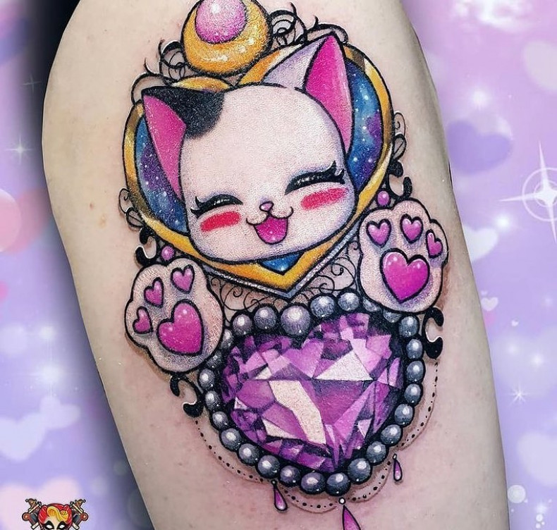 Women diamond cat, photo - Tattoo Studio Nuclearabbit