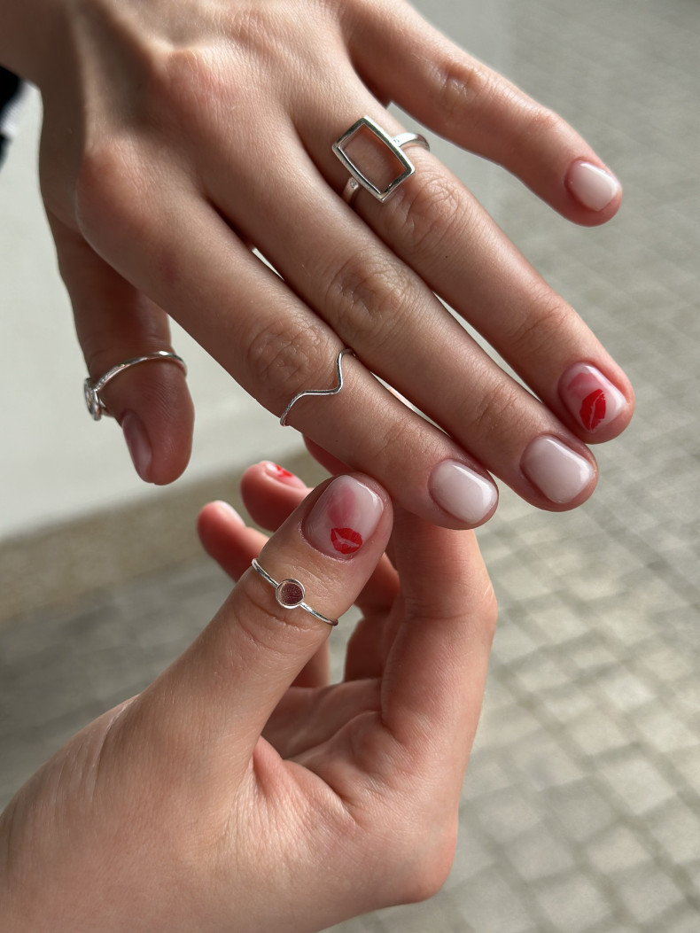Short painted, photo - Manicurist Lena Sinkevich