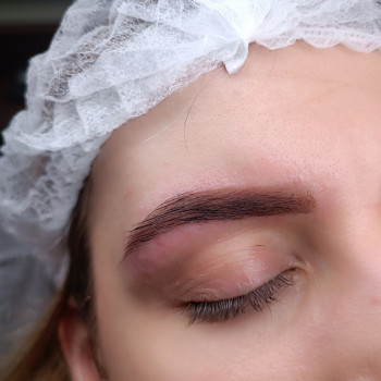 Окрашивание бровей краской + коррекция воском