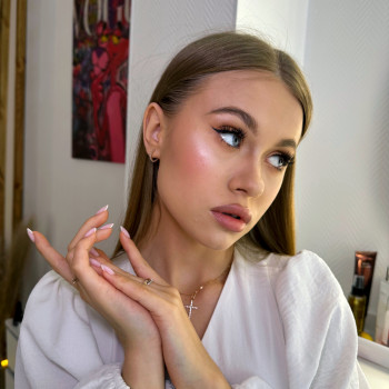 МАКИЯЖ ВИЗАЖИСТ БАРНАУЛ
                    Maskenbildner Юлия Ковалева Barnaul