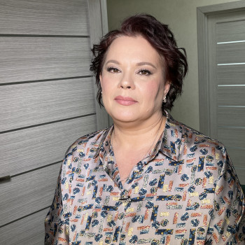 МАКИЯЖ ВИЗАЖИСТ БАРНАУЛ
                    Maskenbildner Юлия Ковалева Barnaul