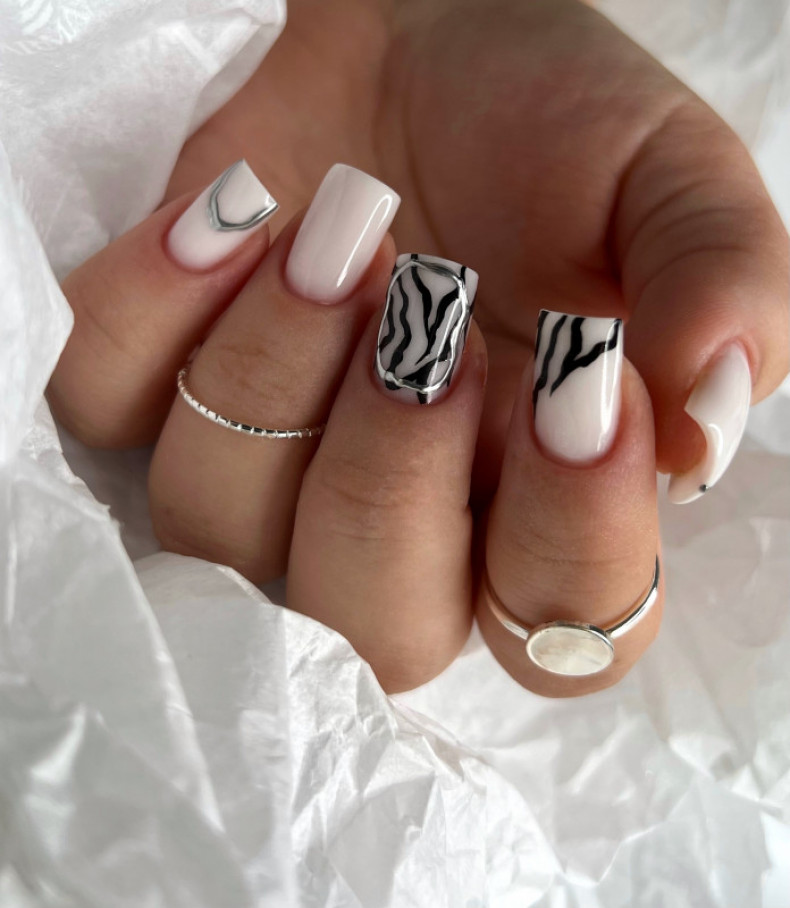 Zebra weiße Maniküre mit Drucken, photo - Maniküre Barb Manicure