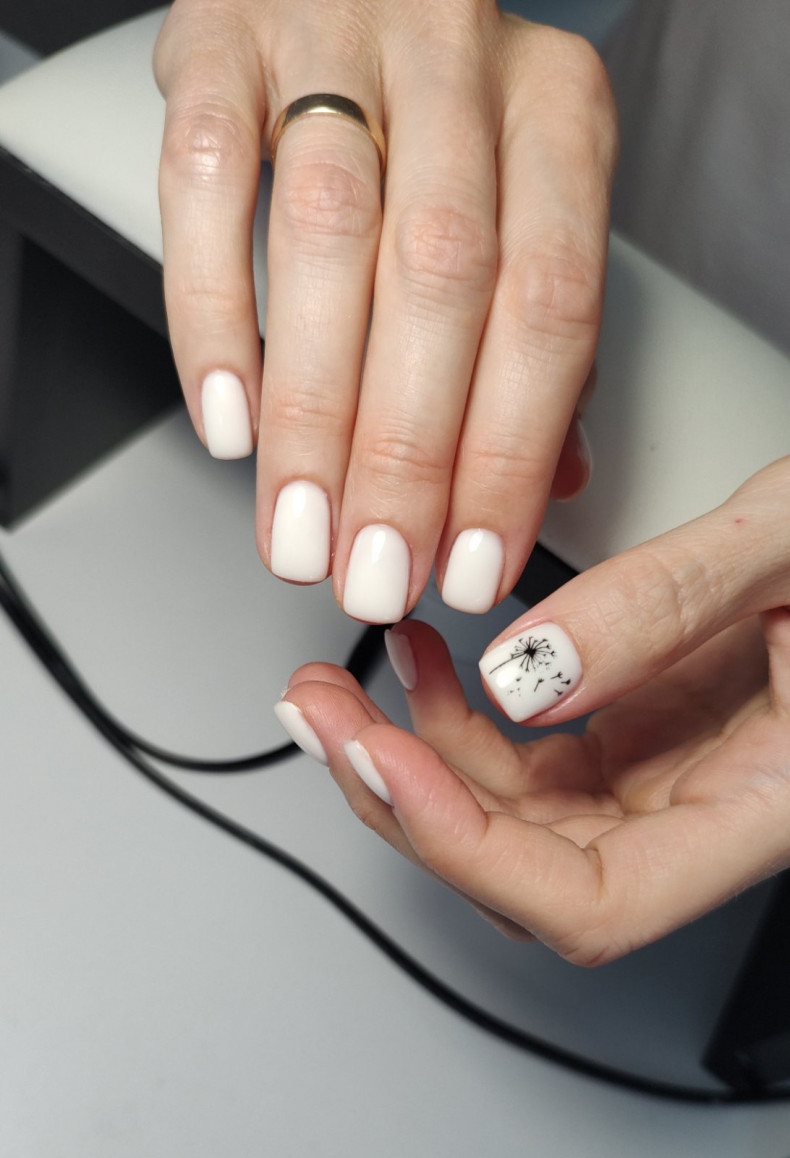 Dandelion white manicure with a design, photo - Manicurist Barb Manicure