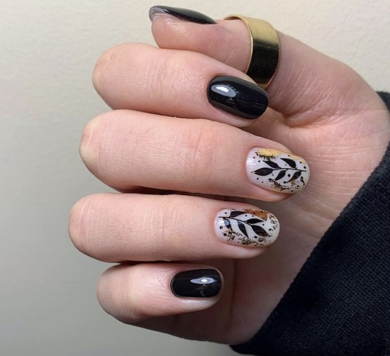 Стемпінг, photo - Manicurist Barb Manicure