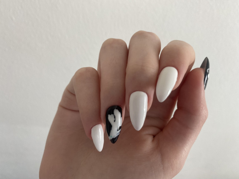 Корекція нарощенних нігтів, дизайн за бажанням, photo - Manicurist Barb Manicure