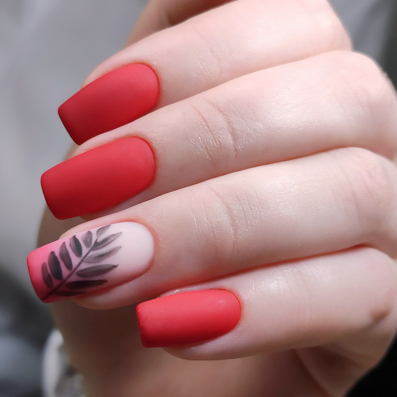 Маникюр. Гелевая коррекция. Покрытие гель-лаком. Градиент. Р, photo - Manicurist Barb Manicure