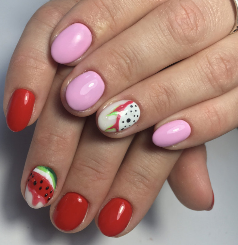 Wassermelone rote Maniküre rosa, photo - Maniküre Barb Manicure