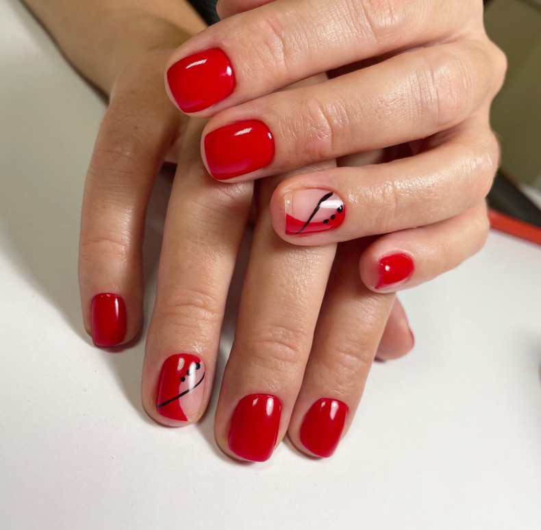  , photo - Manicurist Barb Manicure