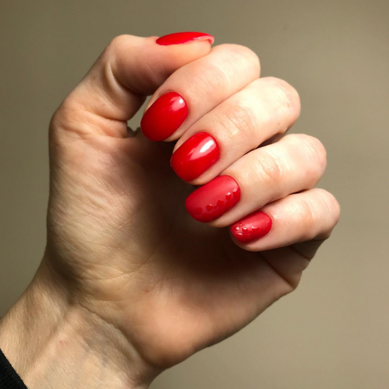  , photo - Manicurist Barb Manicure