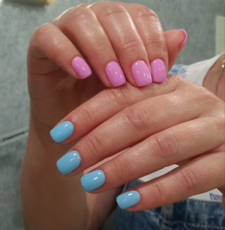 Глянцевый блеск и прочность покрытия дип пудры, photo - Manicurist Barb Manicure