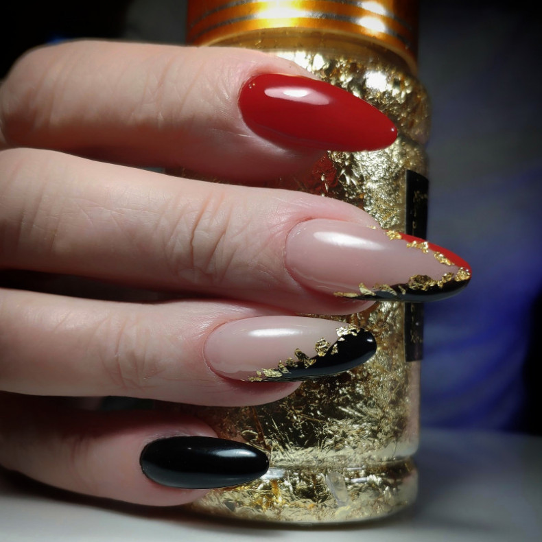 Fall burgundy gold, photo - Manicurist Barb Manicure