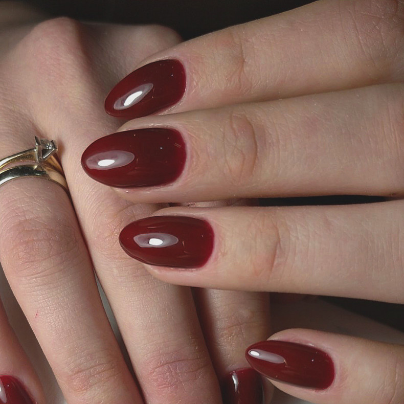 Fall burgundy однотонный (монохромный) маникюр, photo - Manicurist Barb Manicure