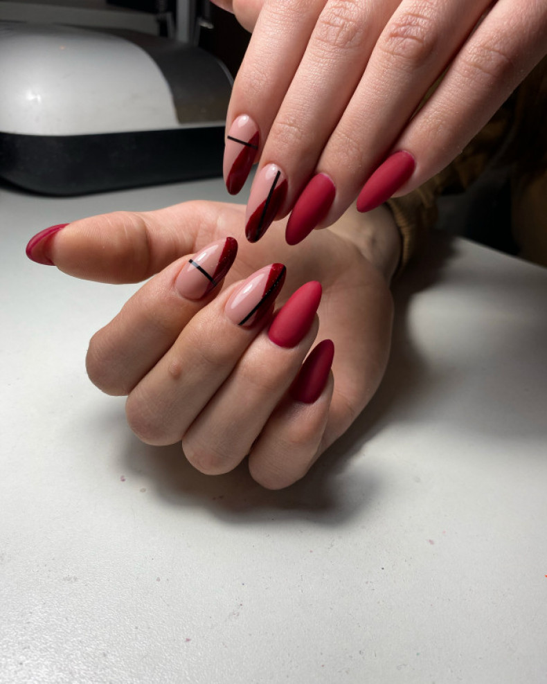 Fall almond burgundy, photo - Manicurist Barb Manicure