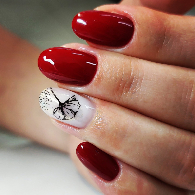 Fall burgundy flower, photo - Manicurist Barb Manicure