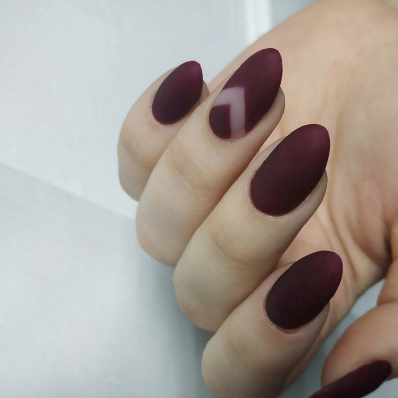 Fall almond burgundy, photo - Manicurist Barb Manicure