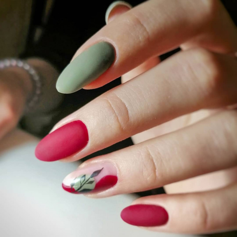 Fall burgundy matte, photo - Manicurist Barb Manicure