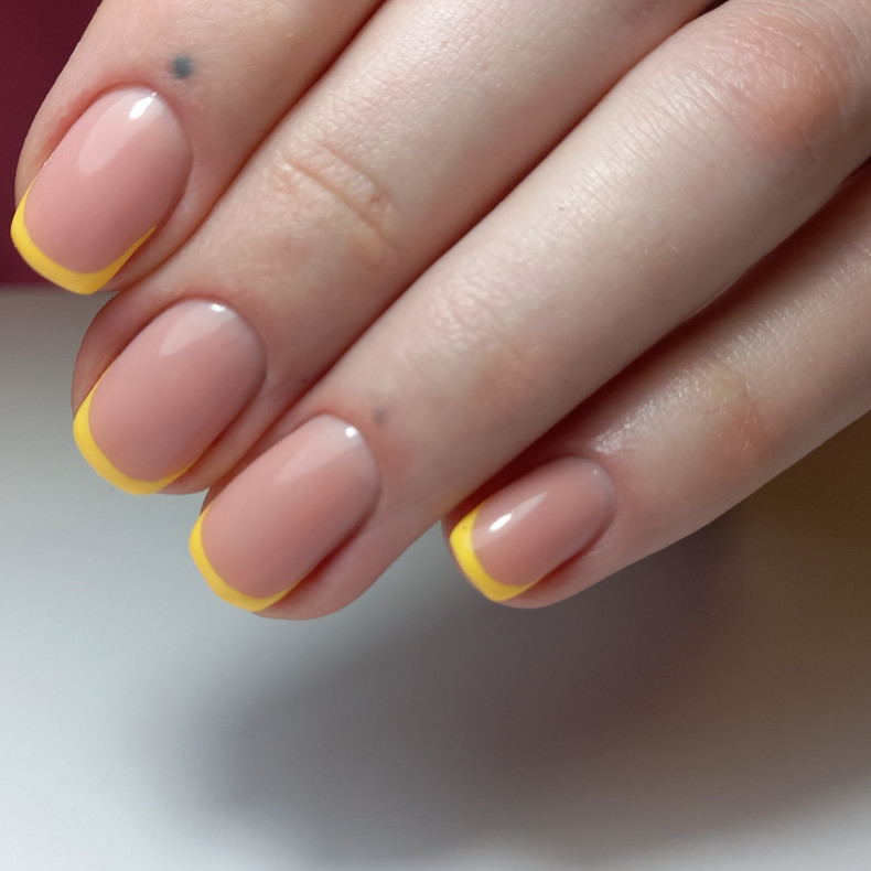 Комби маникюр, покрытием гель лак френч, с укрепление полиг, photo - Manicurist Barb Manicure