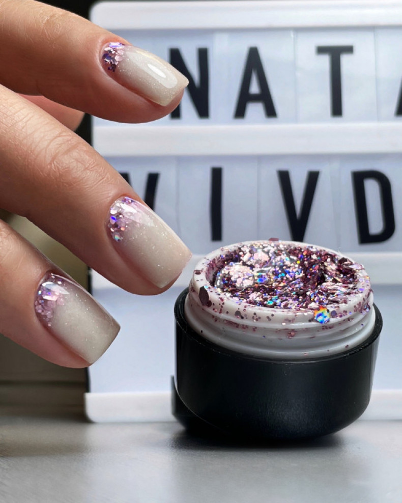 База с Шиммером 
Маникюр с покрытием и такой дизайн-470грн,, photo - Manicurist Barb Manicure