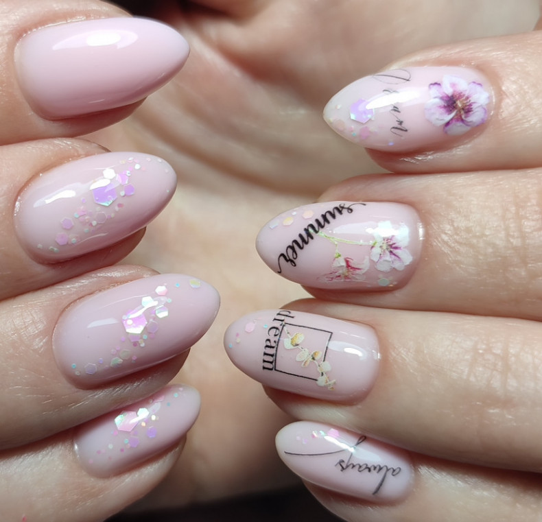 Покриття гель-лак, photo - Manicurist Barb Manicure