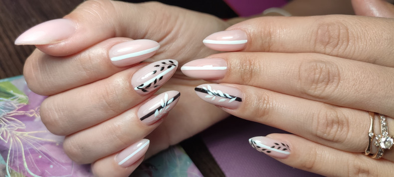 Покриття гель-лак, photo - Manicurist Barb Manicure